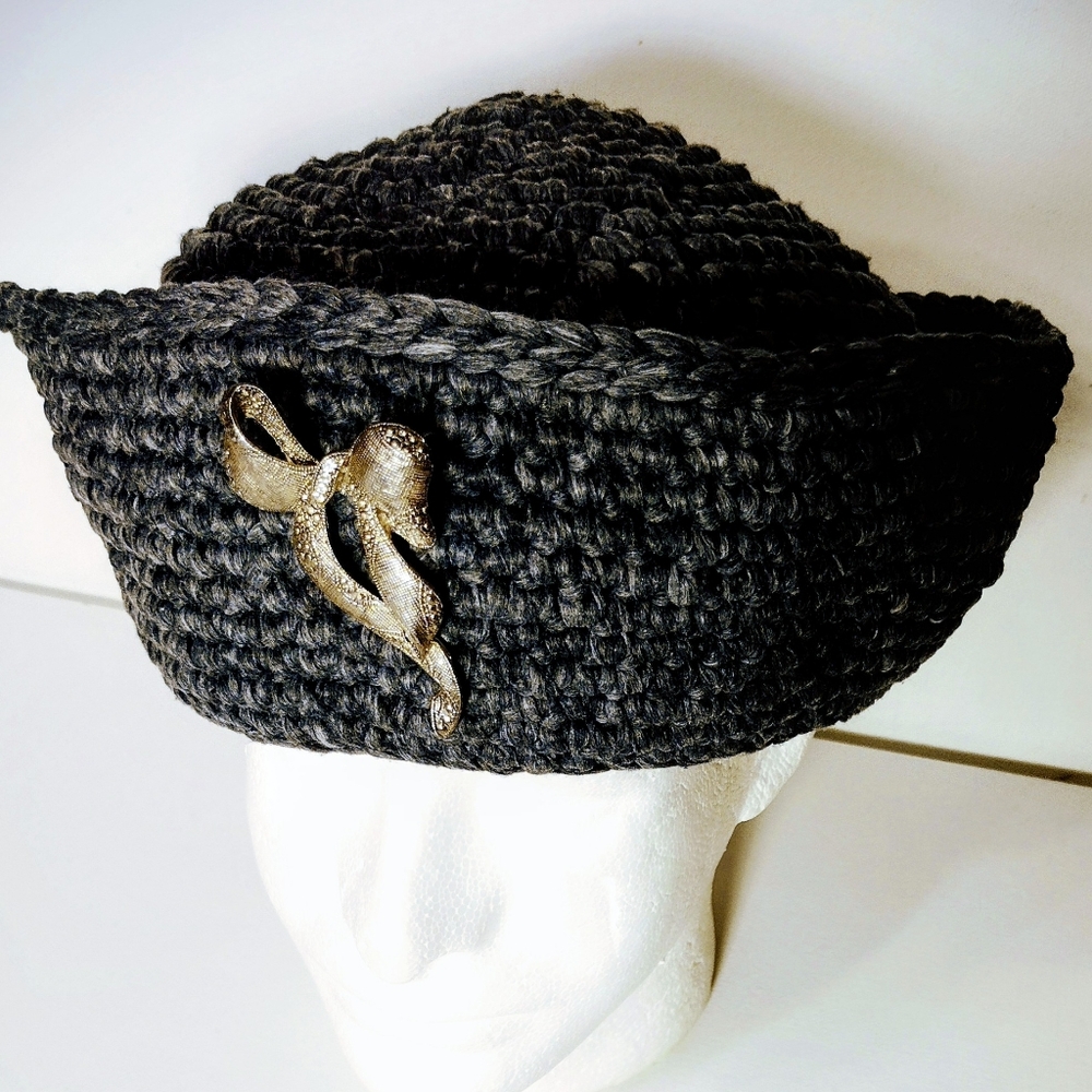Gray Crocheted Sailor Hat with Pewter Ribbon Brooch Accent NEW